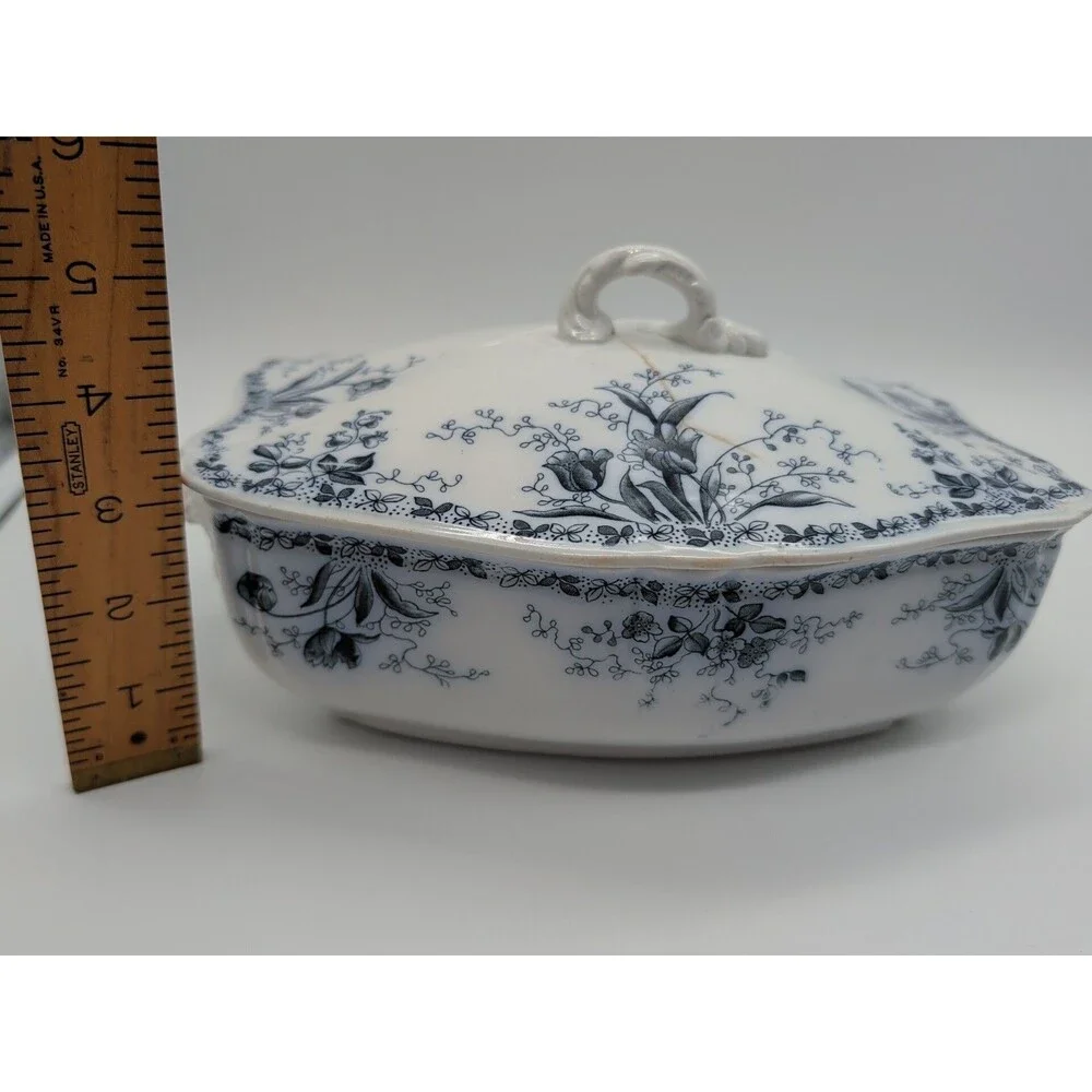 Alfred Meakin Westmeath Lidded Tureen Covered Casserole Floral Blue White CRACK